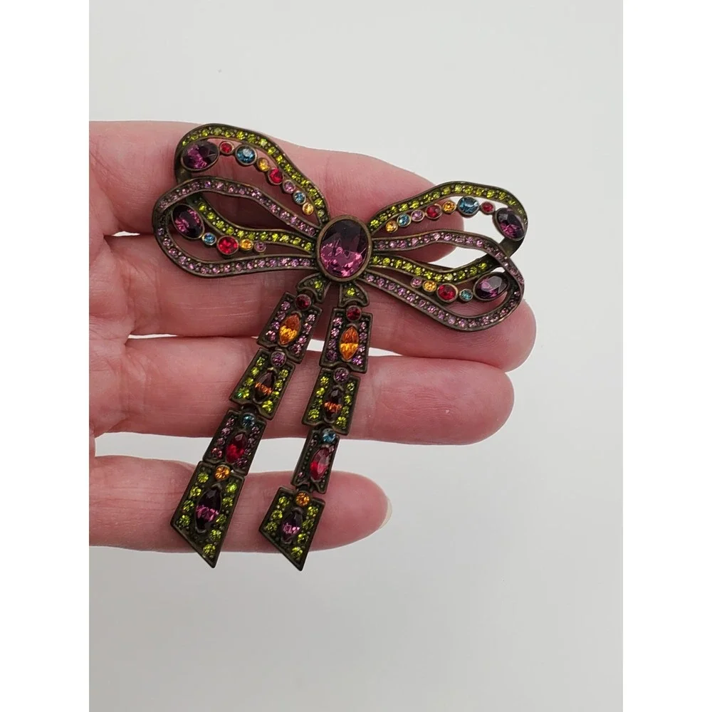 Vtg Heidi Daus Mult Color Crystal Articulated Bow Estate Brooch Pin